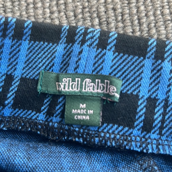 Wild Fable plaid flannel cropped elastic waist pants - Picture 3 of 3